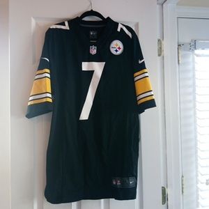 Roethlisberger football jersey
